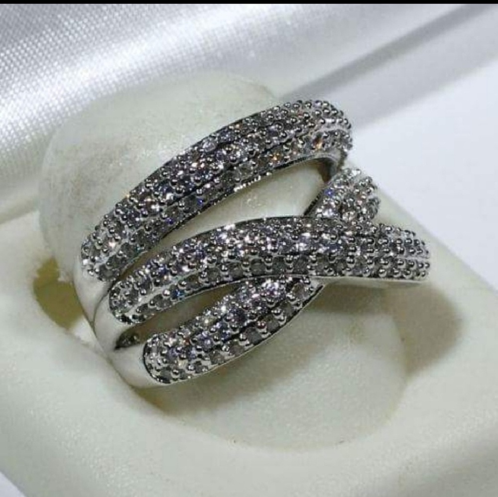 Sterling silver with 14 K white gold over finish - Picture 3 of 6